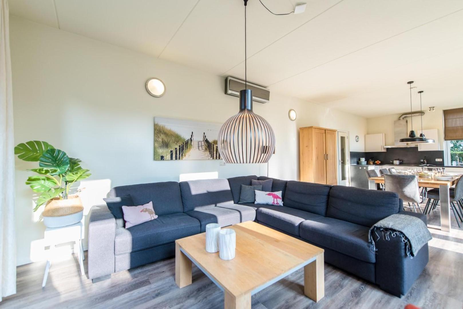 Staetige Dames Apartment Nes  Bagian luar foto