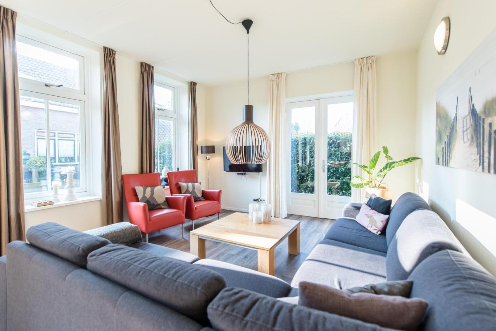 Staetige Dames Apartment Nes  Bagian luar foto